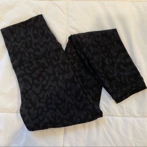 Lululemon Align High-Rise 25” Leggings. Camo Deep Coal Multi - Size 4